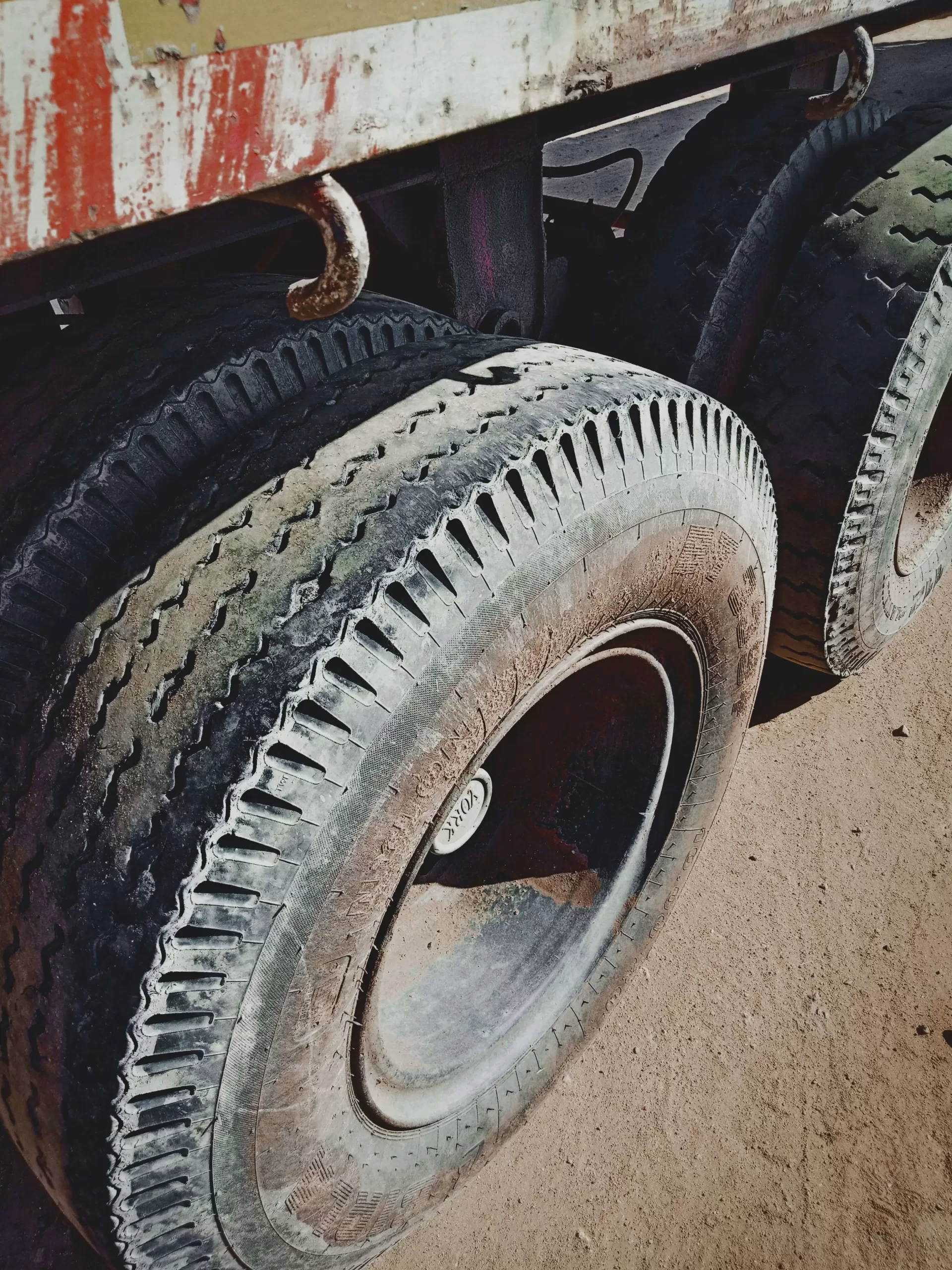 your best choice for roadside tire repair at any time of day or night